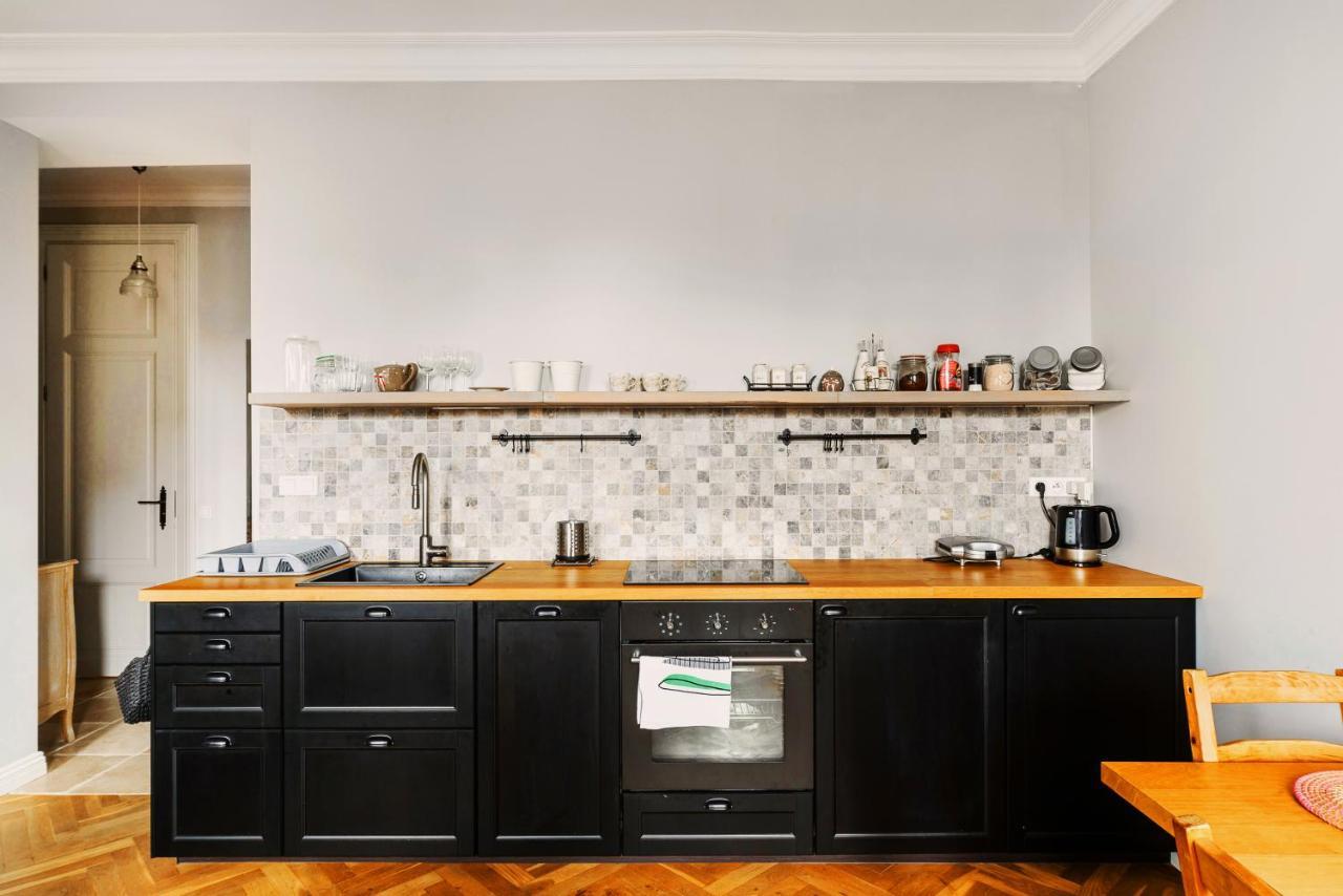Designer Flat In The Heart Of Old Town Appartement Warschau Buitenkant foto